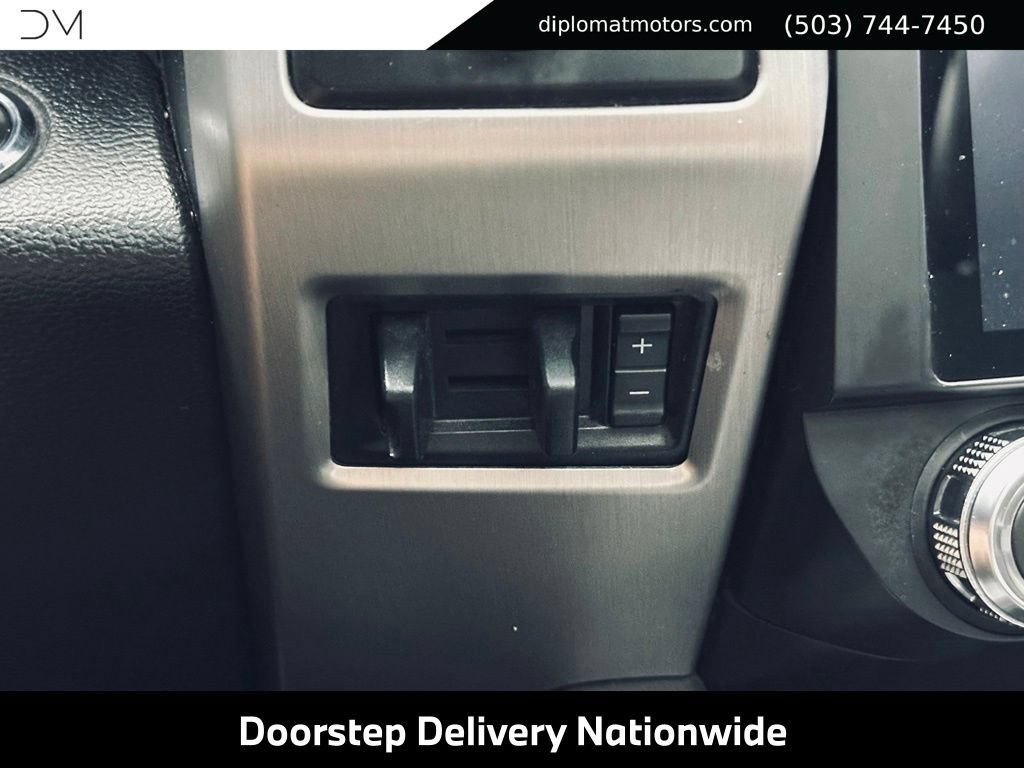 Used 2017 Ford F250 Platinum w/ Platinum Ultimate Package AWD/4WD image 45