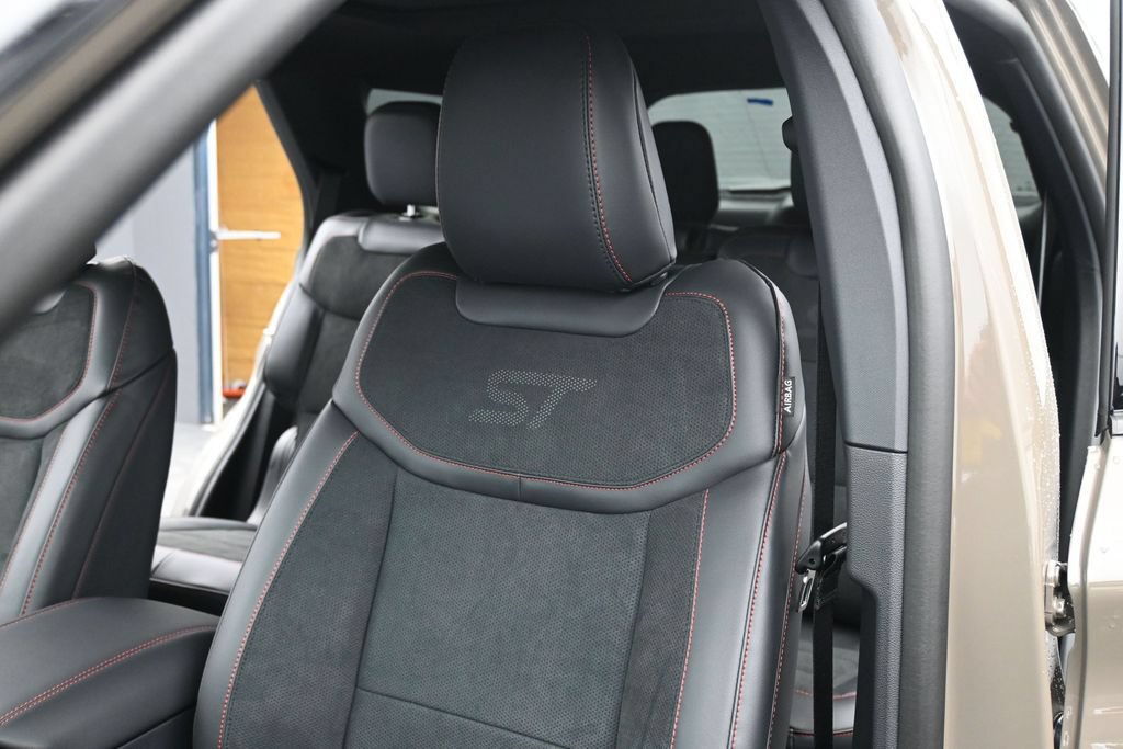 New 2026 Ford Explorer ST w/ Sun And Sound Package AWD/4WD image 22