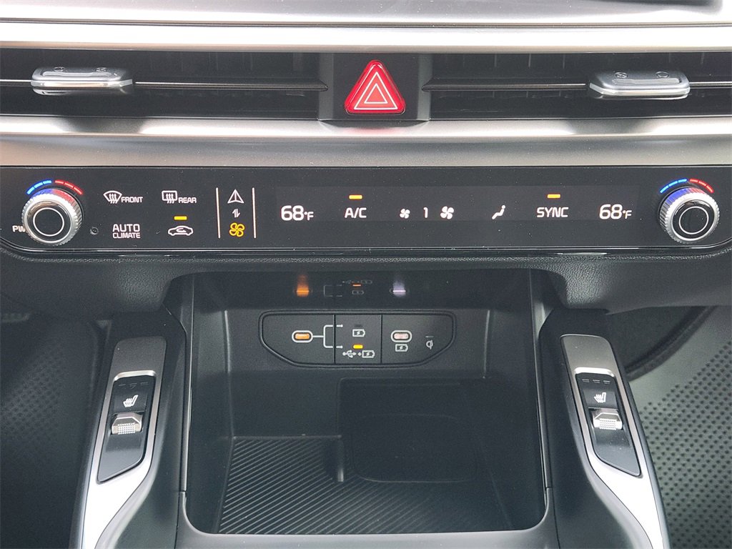 New 2026 Kia Sorento S image 14