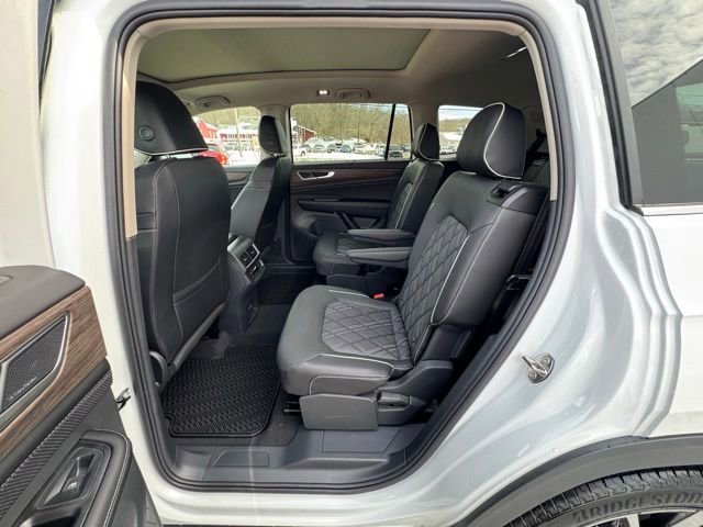 New 2026 Volkswagen Atlas SEL Premium R-Line image 9