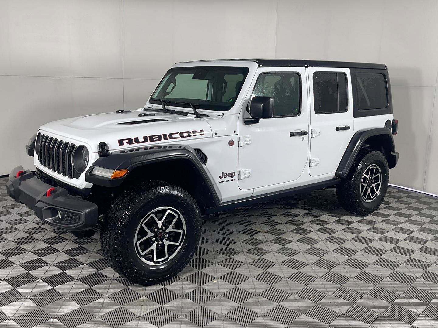 Used 2024 Jeep Wrangler Unlimited Rubicon