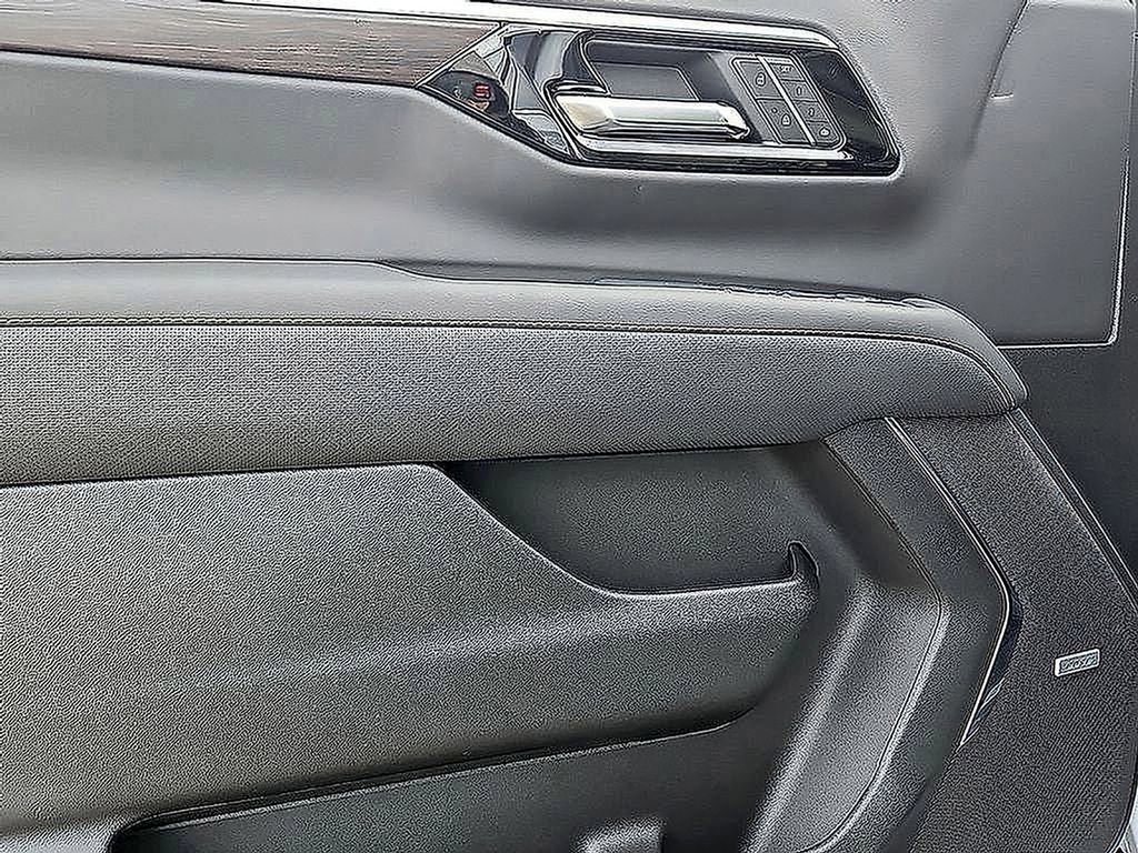 New 2026 Chevrolet Tahoe Premier image 12