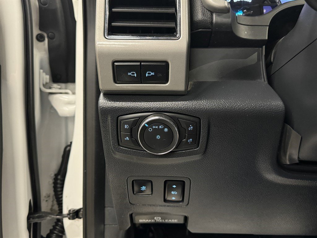Used 2022 Ford F350 Lariat w/ Lariat Ultimate Package image 33