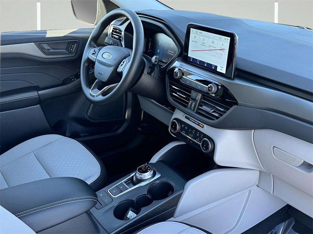 New 2026 Ford Escape Active image 6