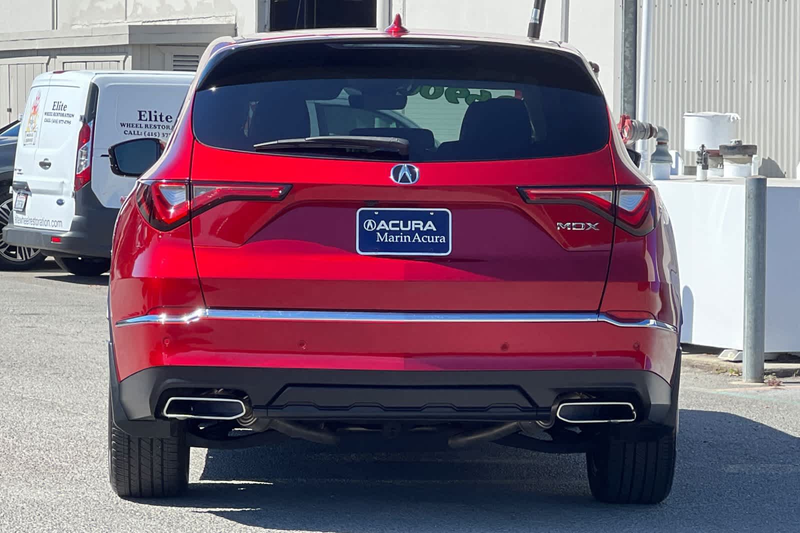 Certified 2022 Acura MDX FWD w/ Technology Package image 4