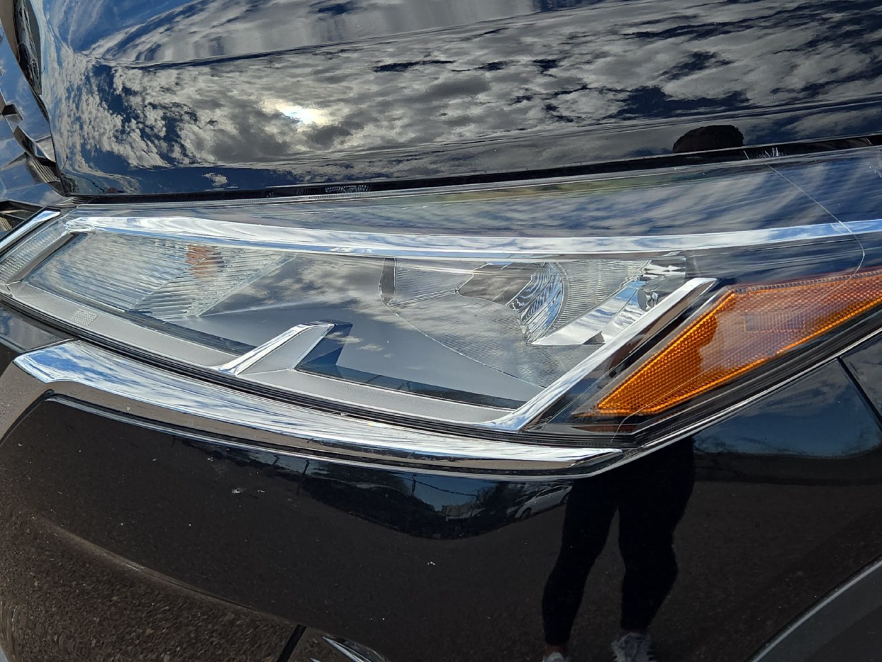 Used 2025 Nissan Kicks Play S FWD image 23