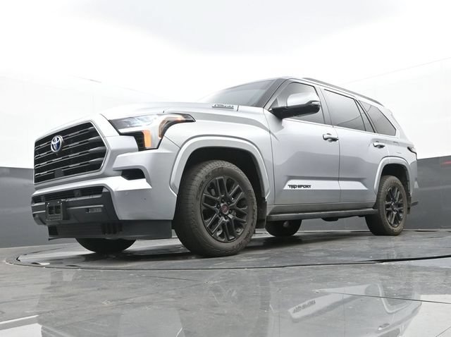 Used 2024 Toyota Sequoia SR5 w/ SR5 Premium Package RWD image 12