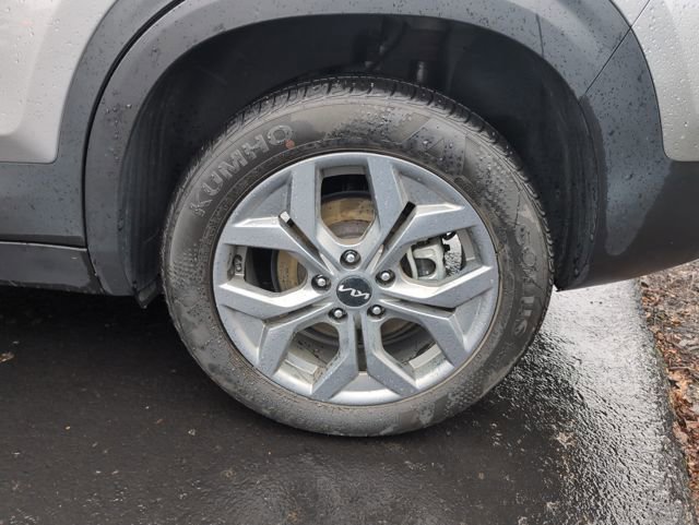 Used 2024 Kia Seltos LX image 23