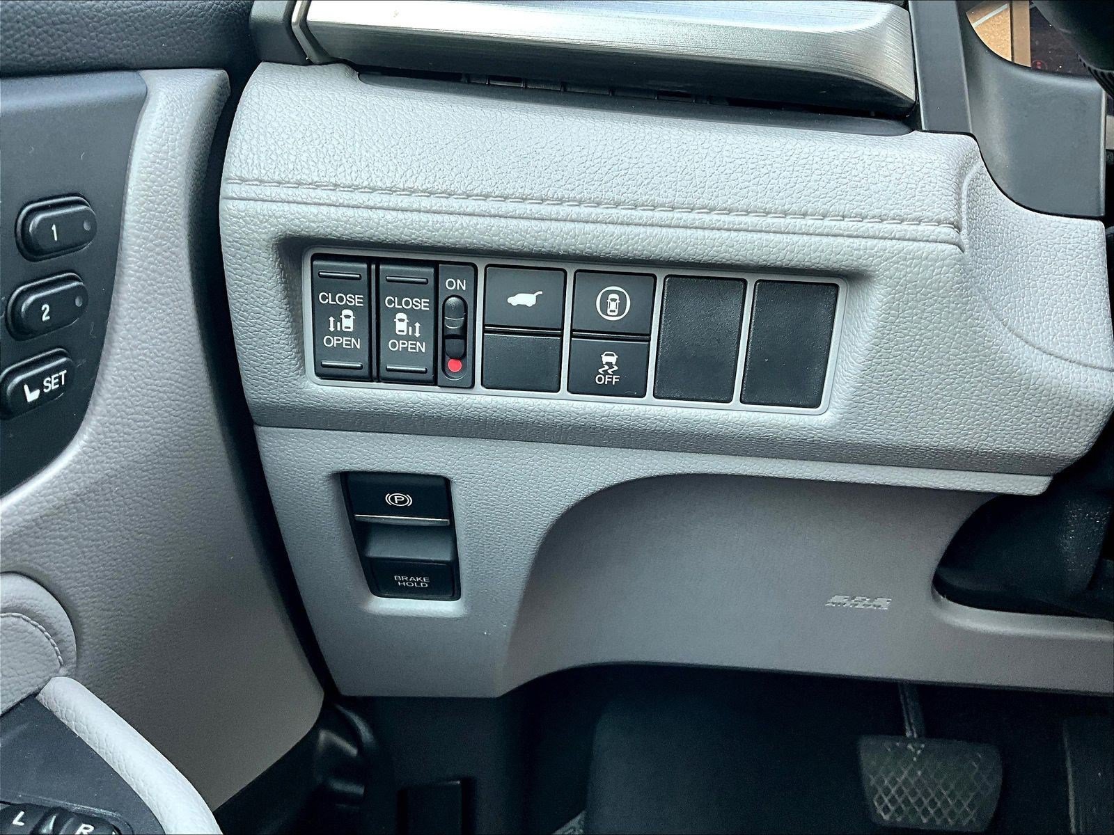 Used 2023 Honda Odyssey EX-L image 38