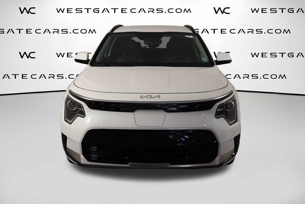 Used 2024 Kia Niro Wind FWD image 2