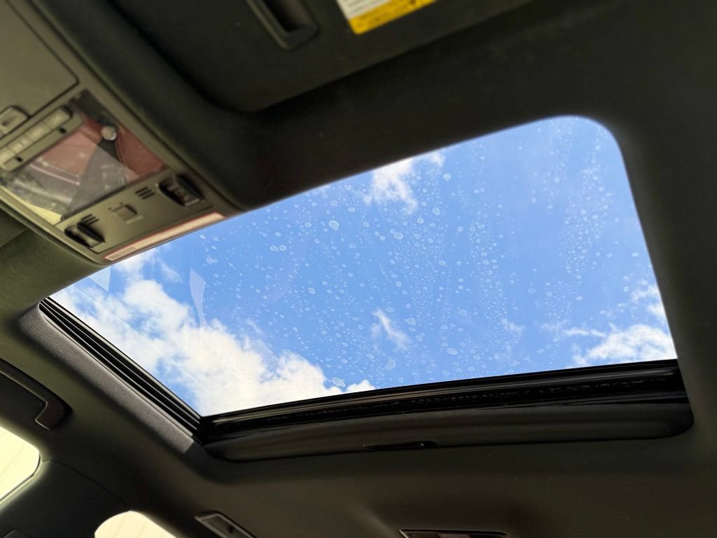 Used 2019 Toyota Land Cruiser AWD/4WD image 40
