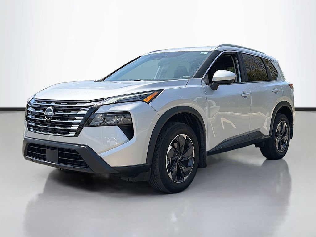 Used 2024 Nissan Rogue SV w/ SV Premium Package image 2