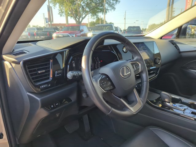 Used 2024 Lexus NX 250 FWD w/ Towing Package (2000 Lbs) image 11
