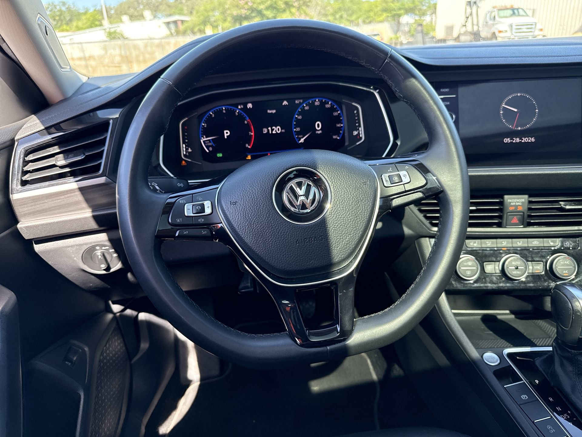 Used 2020 Volkswagen Jetta SEL FWD image 11