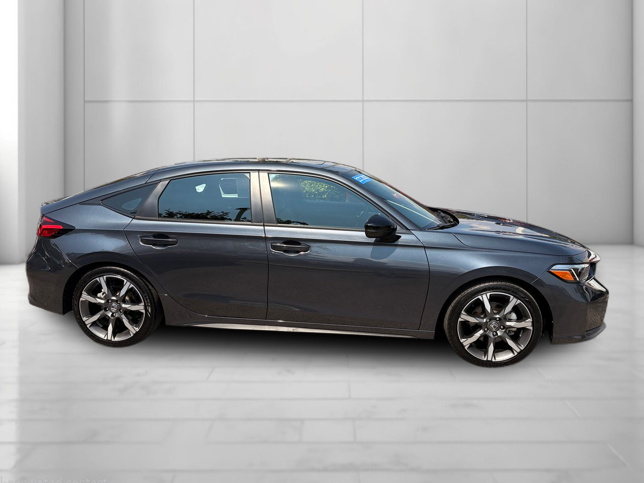 Certified 2025 Honda Civic Sport Touring image 3