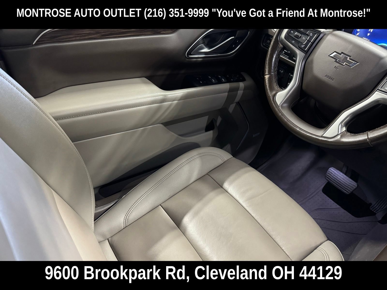 Used 2022 Chevrolet Tahoe Z71 w/ Z71 Off-Road Package AWD/4WD image 37