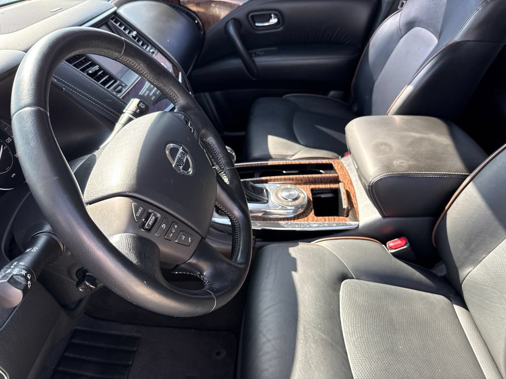 Used 2020 Nissan Armada Platinum w/ Captain's Chairs Package RWD image 20