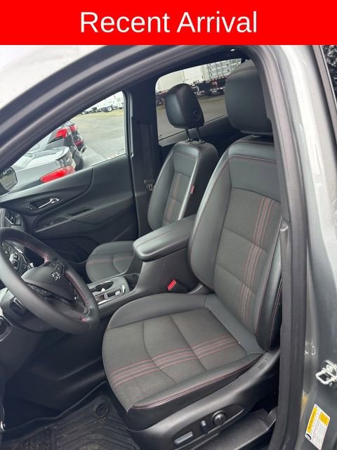 Used 2023 Chevrolet Equinox RS image 9