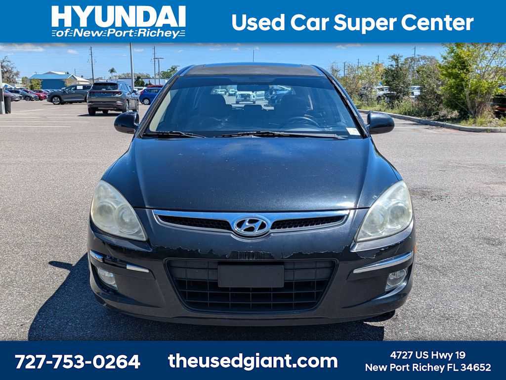 Used 2009 Hyundai Elantra w/ Premium-Sport Pkg 2 image 9