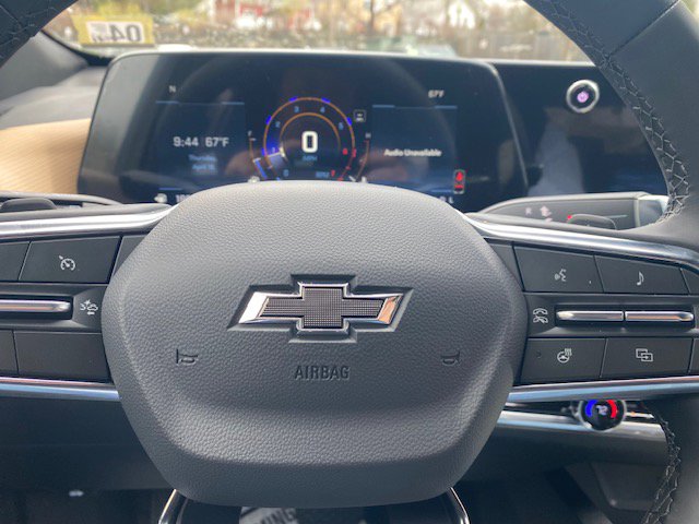 New 2026 Chevrolet Equinox ACTIV w/ Safety and Technology Package image 7