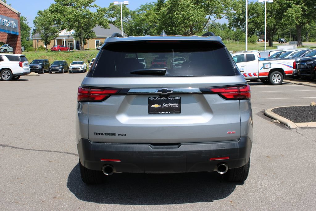 Certified 2023 Chevrolet Traverse RS w/ LPO, Floor Liner Package AWD/4WD image 38