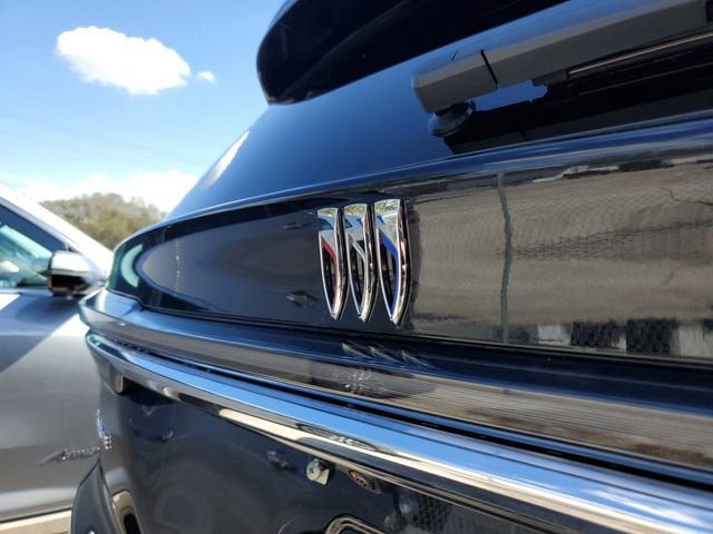 New 2026 Buick Enclave Avenir w/ Super Cruise Package FWD image 7