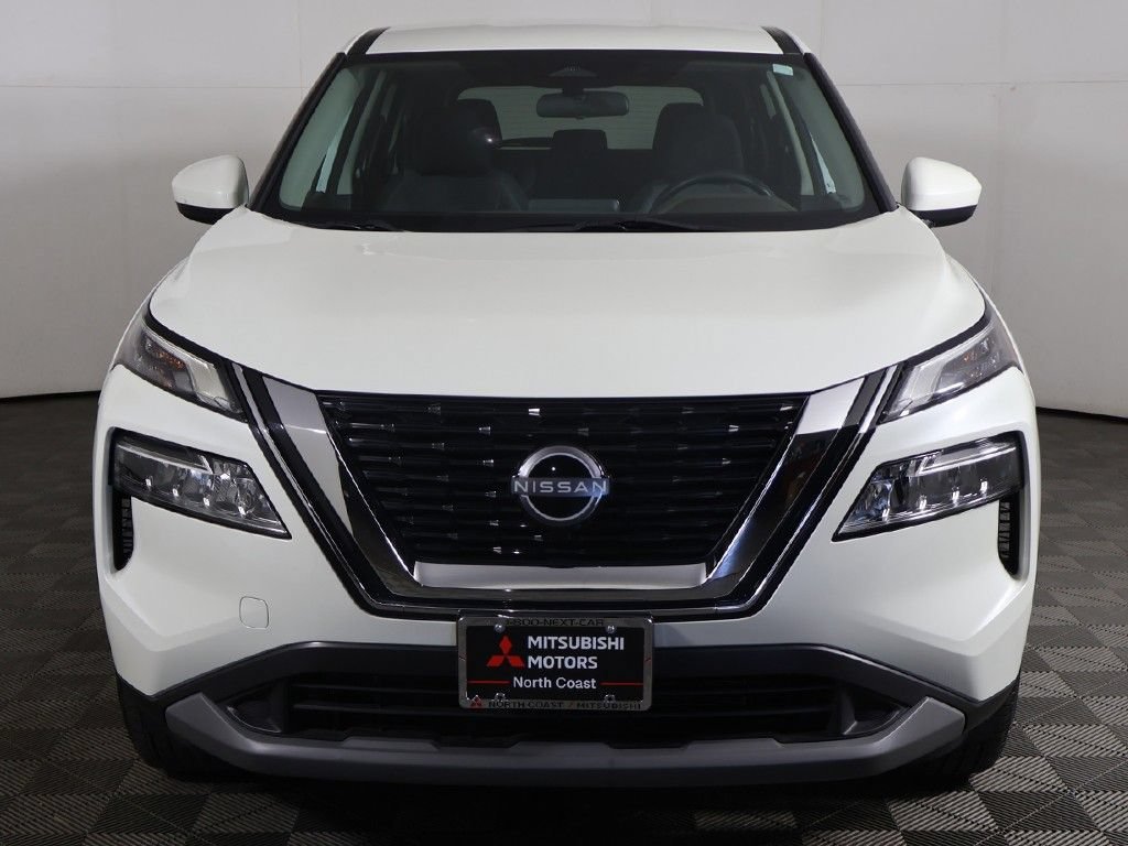 Used 2023 Nissan Rogue SV AWD/4WD image 9
