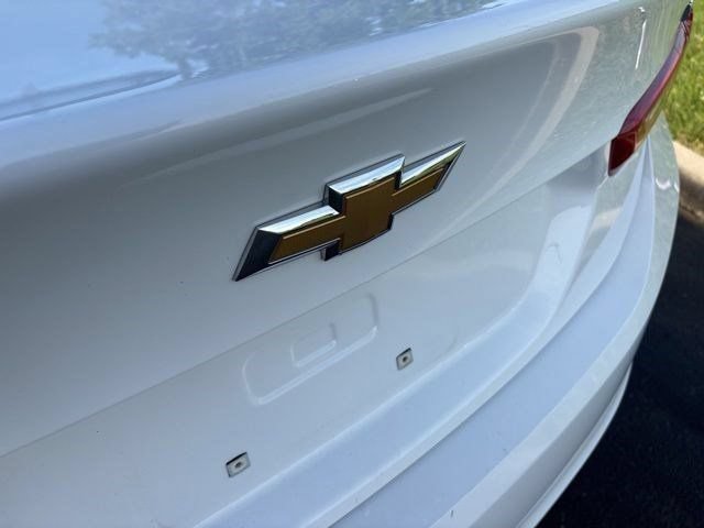 Used 2023 Chevrolet Malibu LT w/ LPO, Floor Liner Package FWD image 47