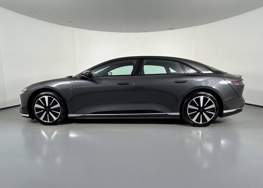 Used 2024 Lucid Air Pure RWD image 4