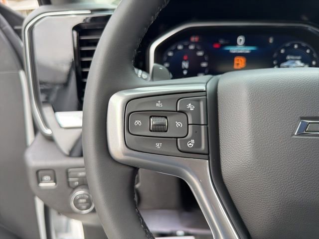 New 2026 Chevrolet Silverado 1500 RST w/ Dark Appearance Package AWD/4WD image 29