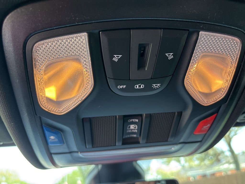 Used 2023 RAM 1500 Big Horn image 25