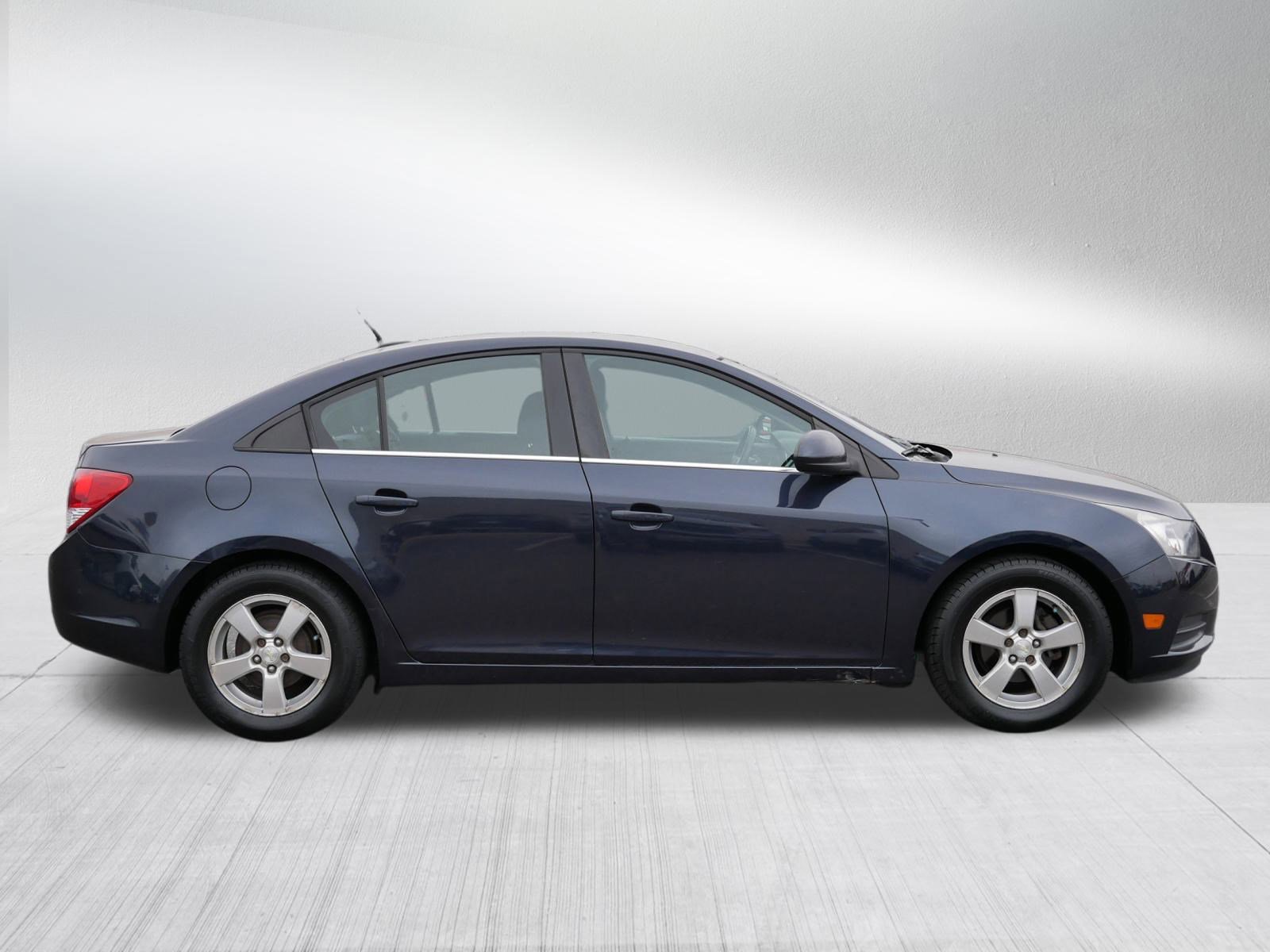 Used 2014 Chevrolet Cruze LT image 8