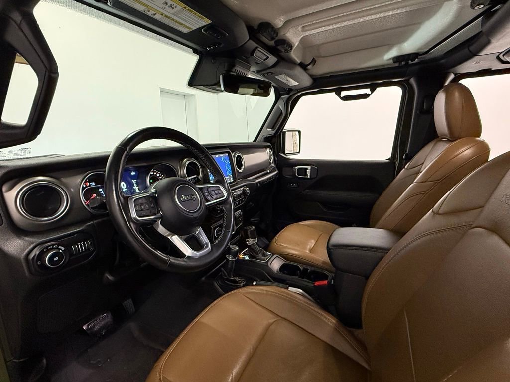 Used 2022 Jeep Wrangler Unlimited Rubicon w/ Dual Top Group image 17
