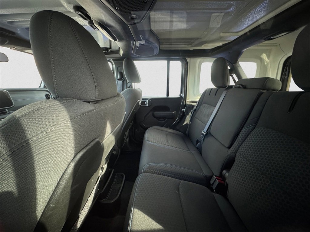 Used 2024 Jeep Wrangler Unlimited Rubicon 4xe w/ Safety Group image 8