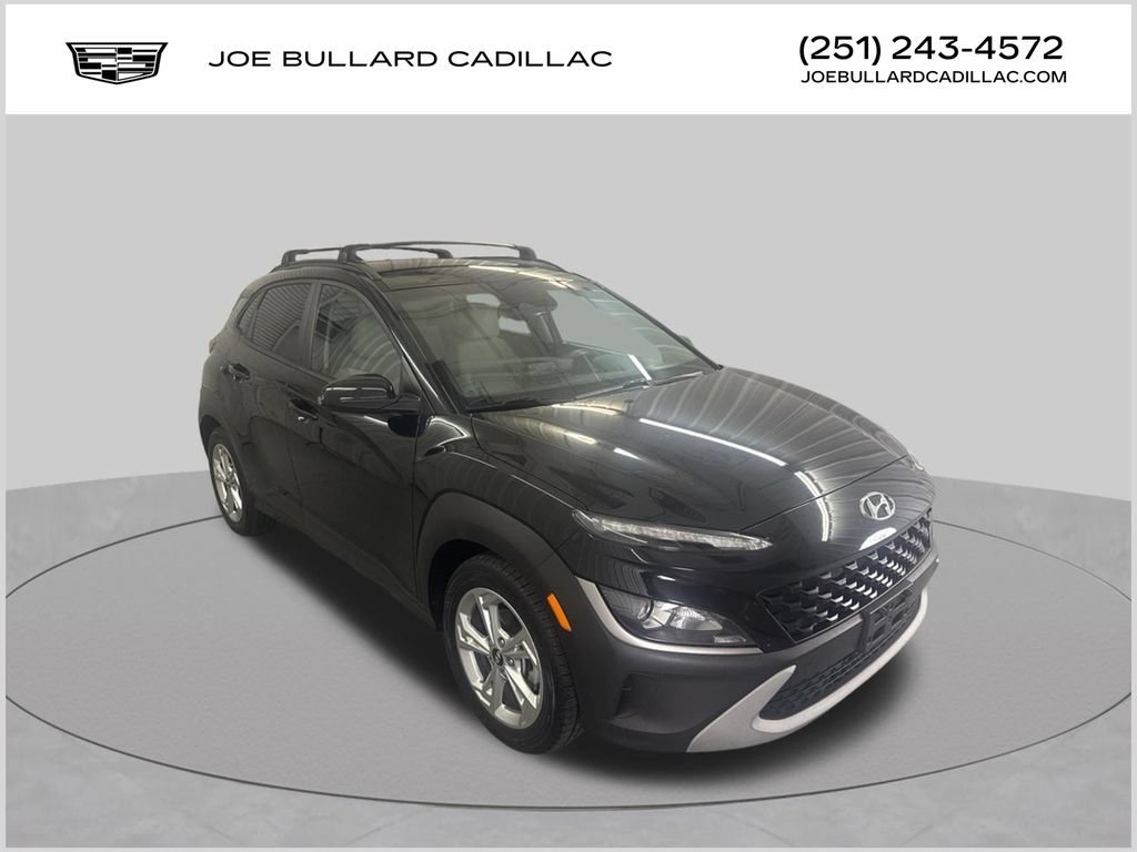 Used 2023 Hyundai Kona SEL FWD image 1