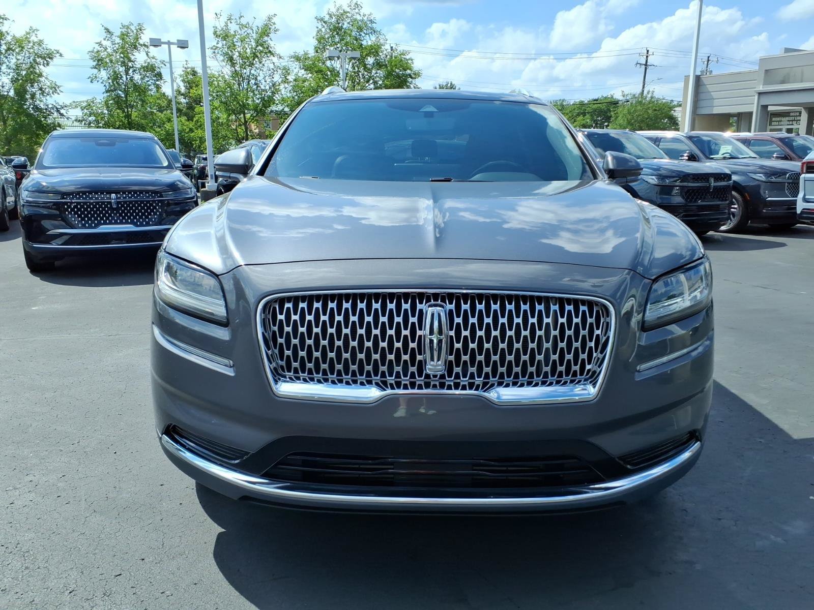 Certified 2021 Lincoln Nautilus Reserve AWD/4WD image 2