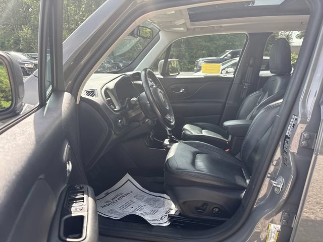 Used 2020 Jeep Renegade Limited w/ LED Lighting Group AWD/4WD image 28