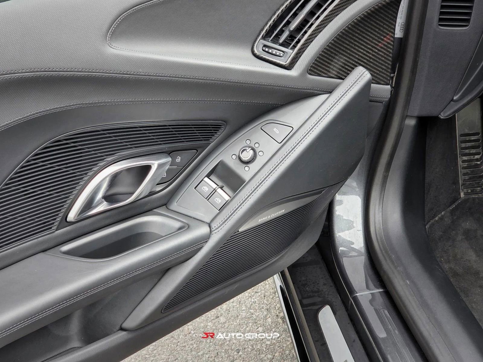 Used 2023 Audi R8 V10 performance RWD image 24