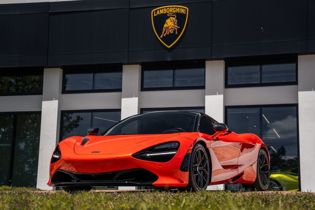 Used 2021 McLaren 720S Performance RWD image 1