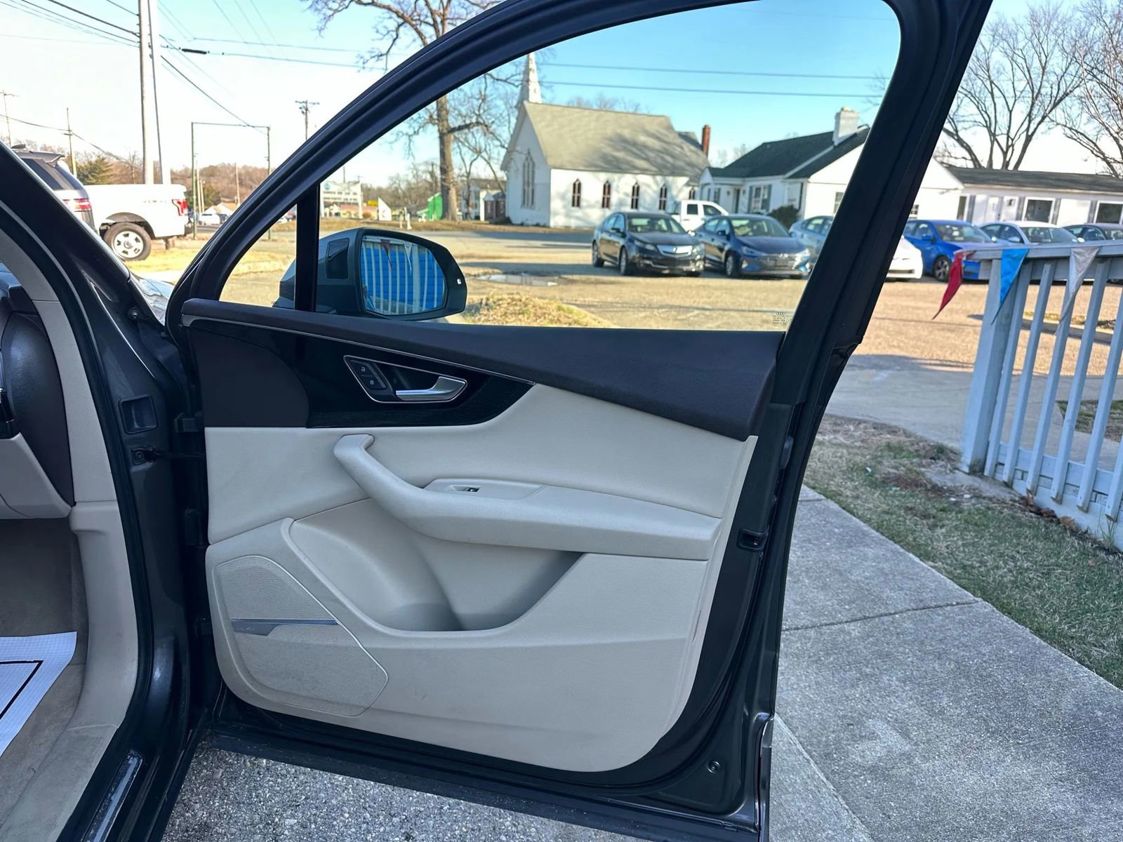 Used 2019 Audi Q7 3.0T Premium Plus image 21