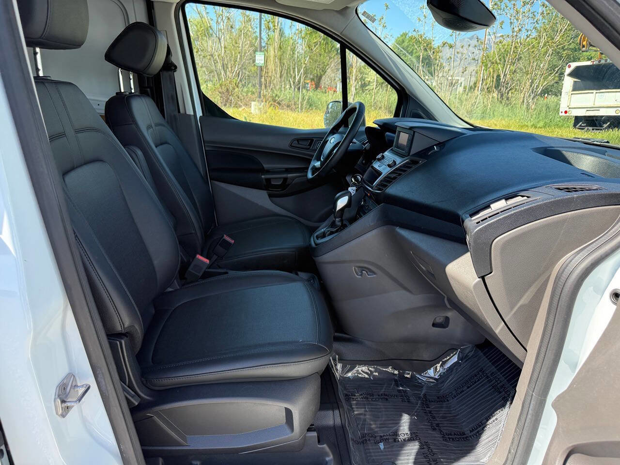 Used 2020 Ford Transit Connect XL FWD image 17