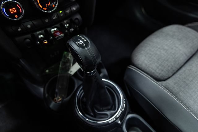 Used 2014 MINI Cooper 2-Door Hardtop FWD image 18