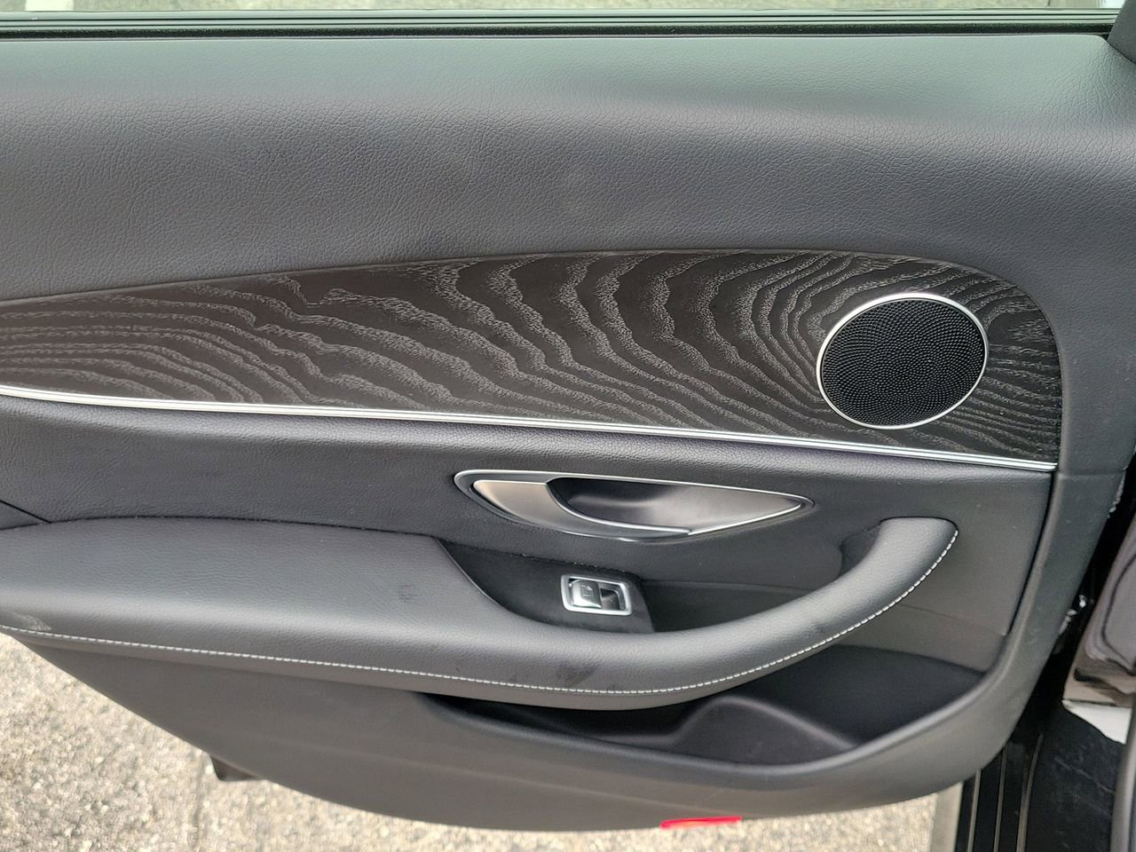 Used 2022 Mercedes-Benz E 350 Sedan image 10