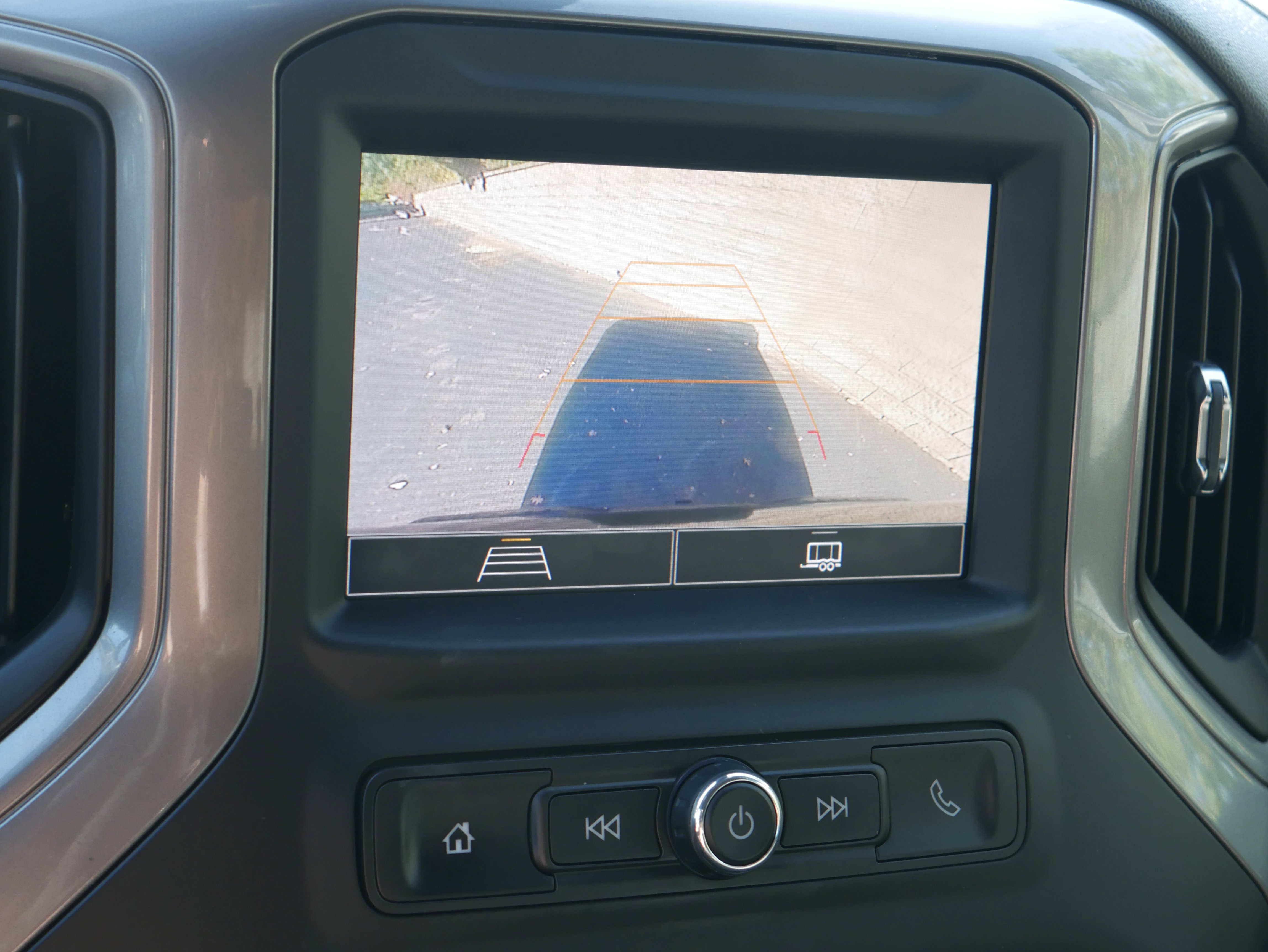 Certified 2023 Chevrolet Silverado 1500 Custom image 17