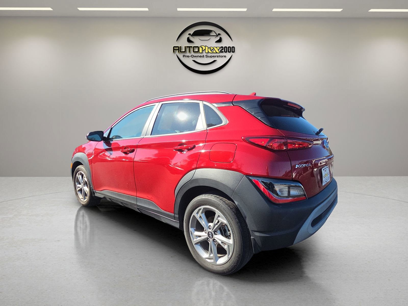 Used 2023 Hyundai Kona SEL image 5