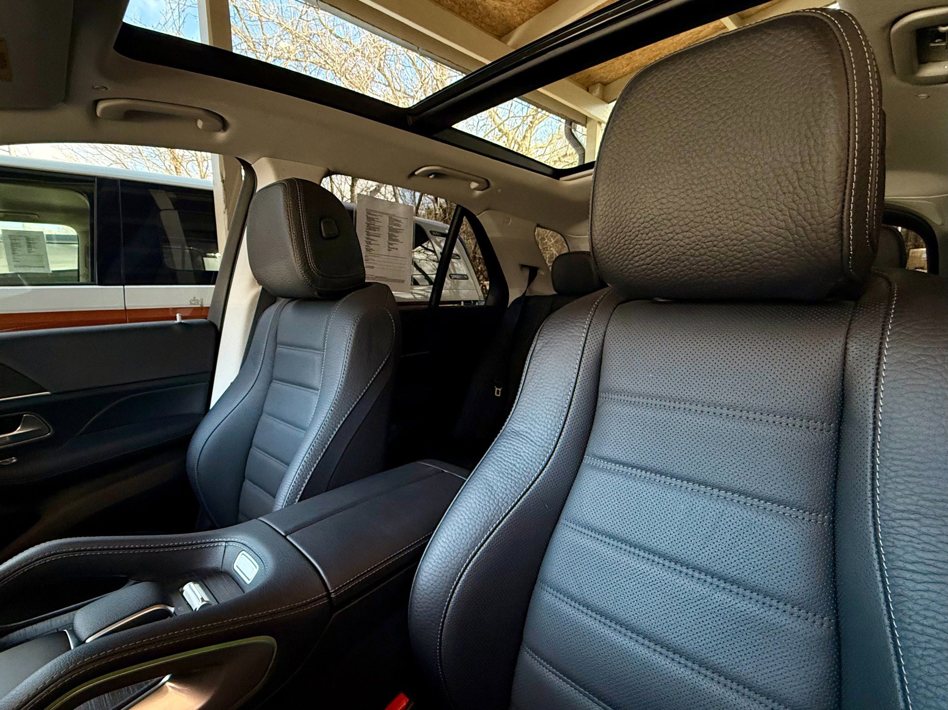 Used 2025 Mercedes-Benz GLE 580 4MATIC image 10