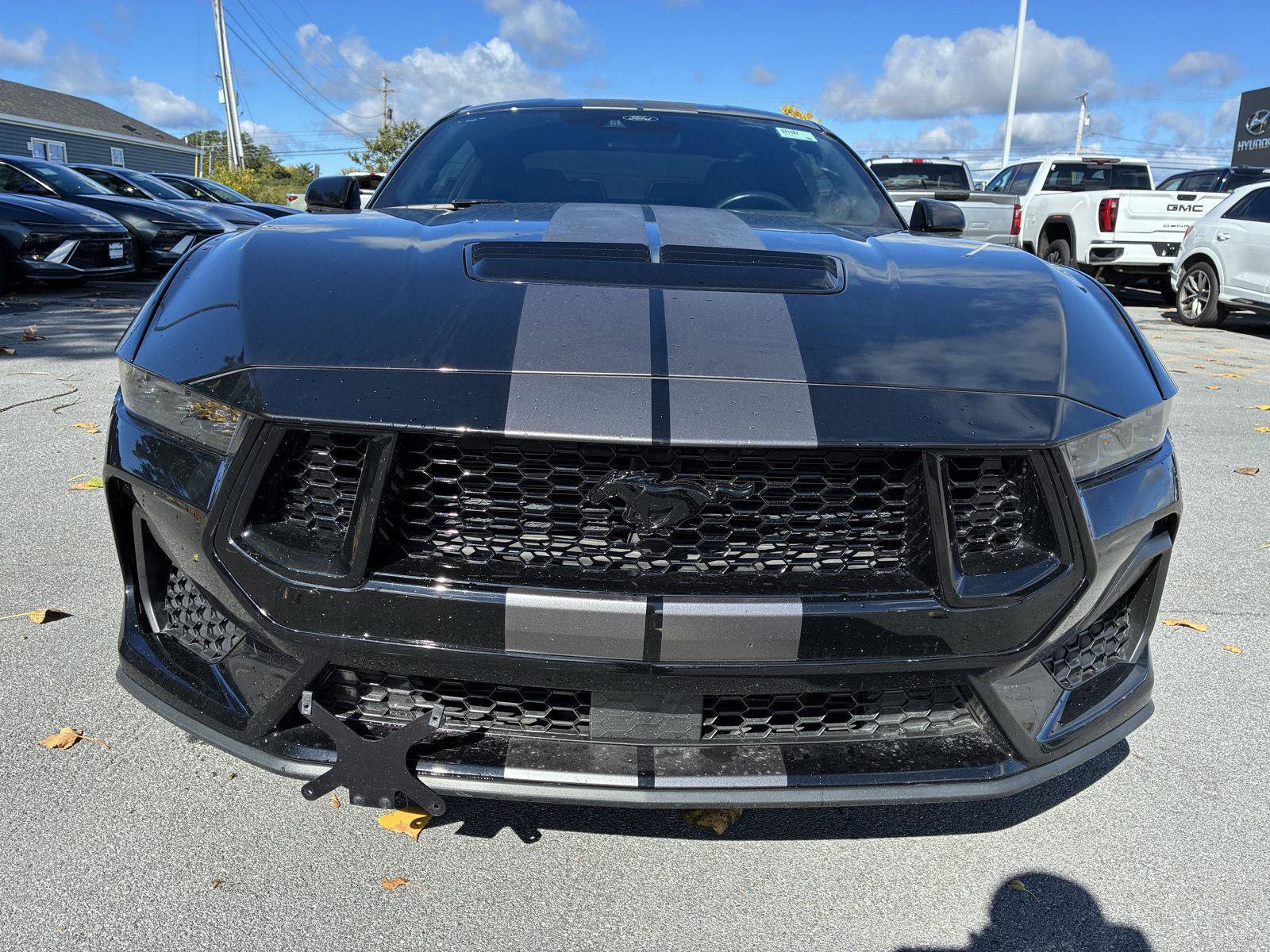 Used 2024 Ford Mustang GT RWD image 2