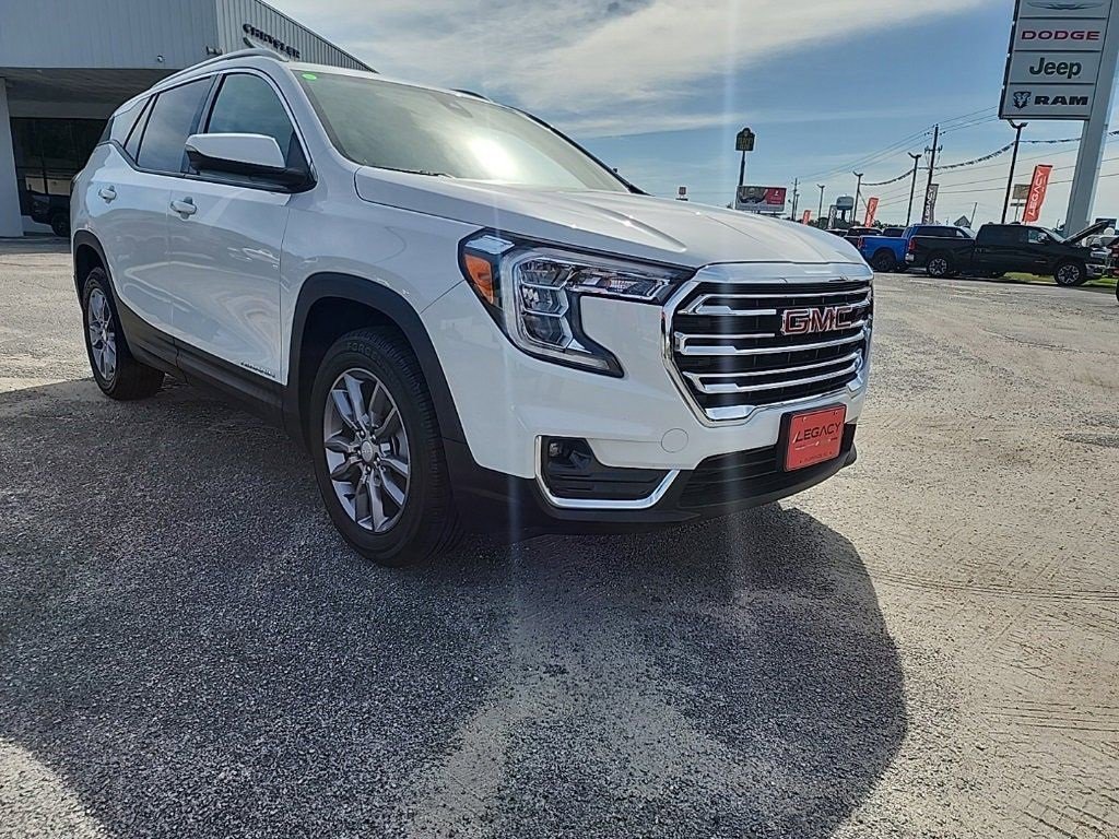 Used 2023 GMC Terrain SLT image 6