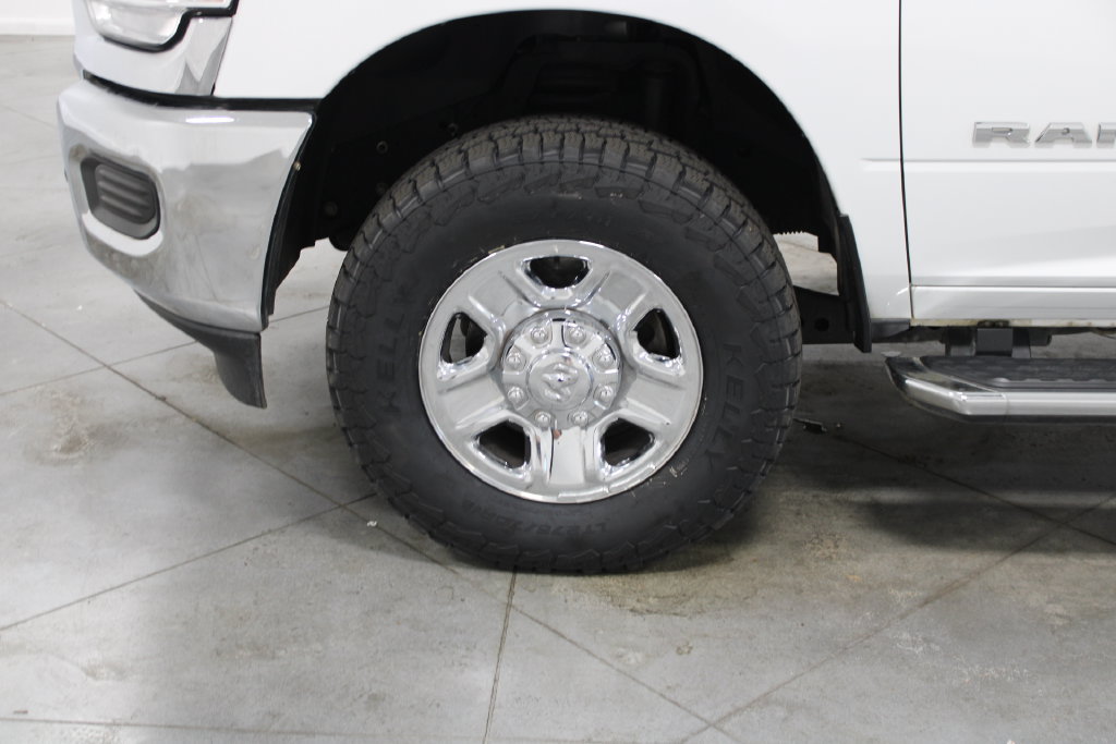 Used 2022 RAM 2500 Big Horn AWD/4WD image 22