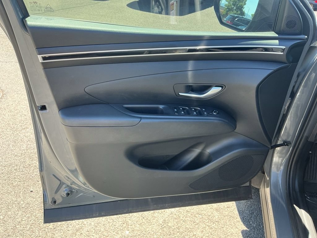 Used 2022 Hyundai Santa Cruz SEL w/ Activity Package FWD image 17